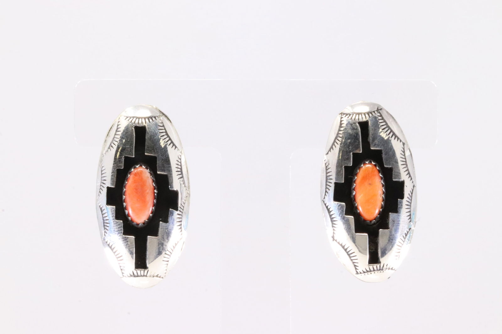 America Sterling Silver Spiny Oyster Post Earring's. (1 of 4)