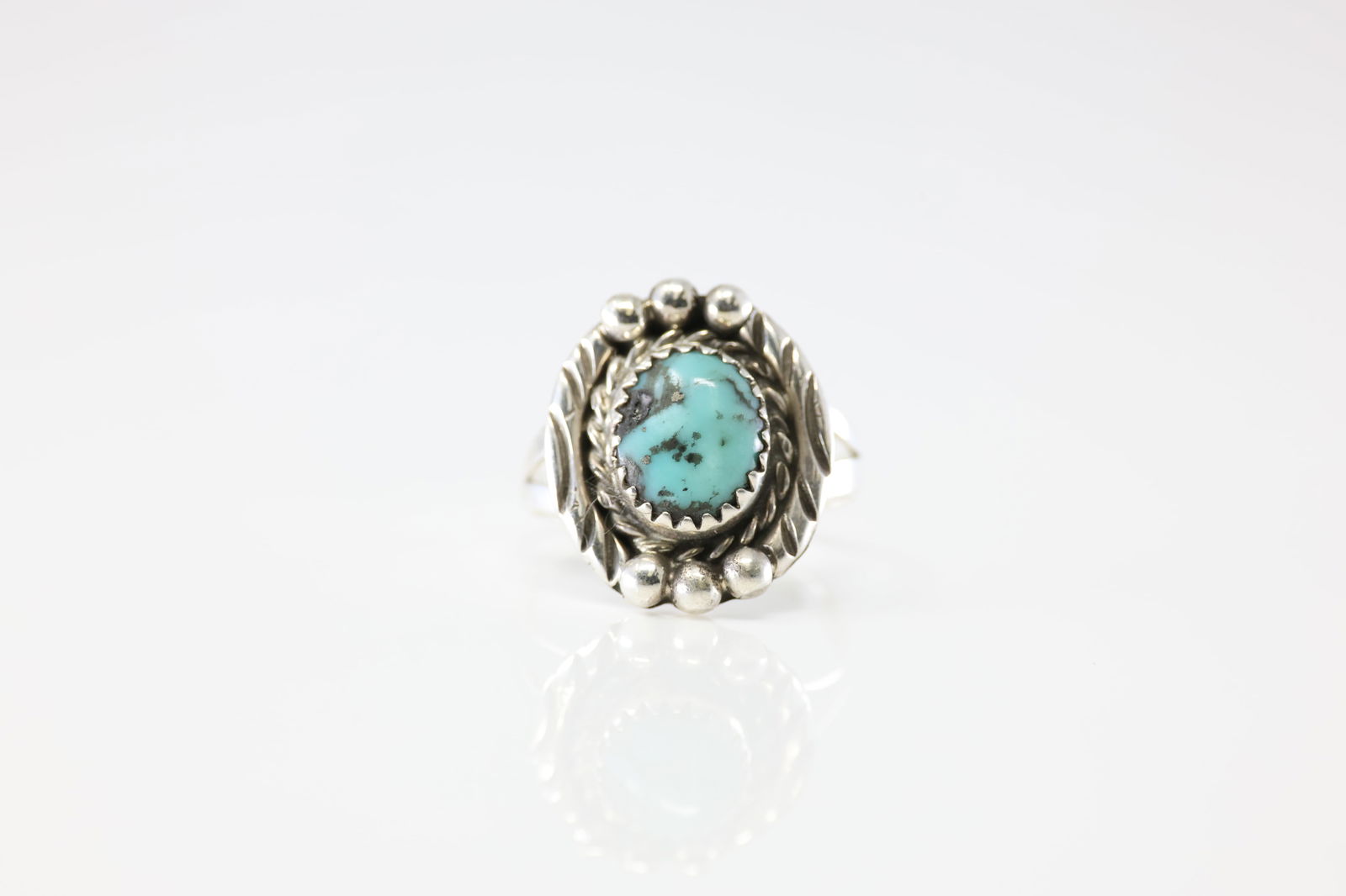 Native America Navajo Sterling Silver Turquoise Ring By B. (1 of 3)