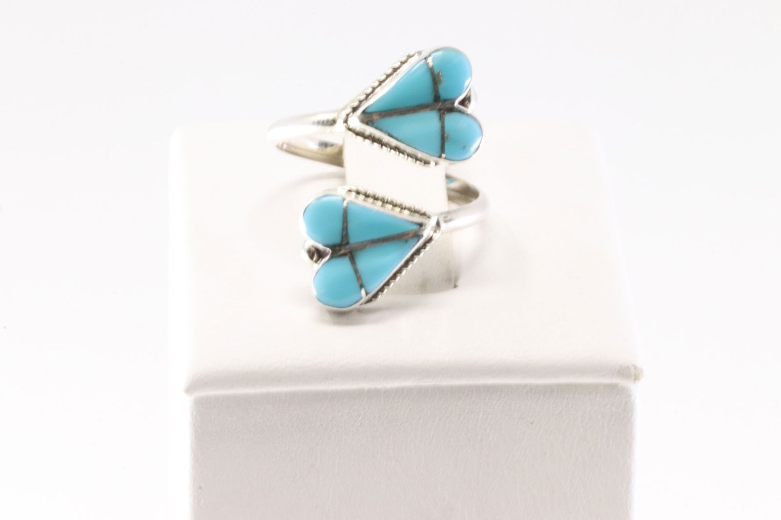 Native America Zuni Sterling Silver Turquoise Inlay Ring By RVN.: This is a Native America Zuni Sterling Silver Turquoise Inlay Ring By RVN. Stamp RVN. Ring Size: 8.00.