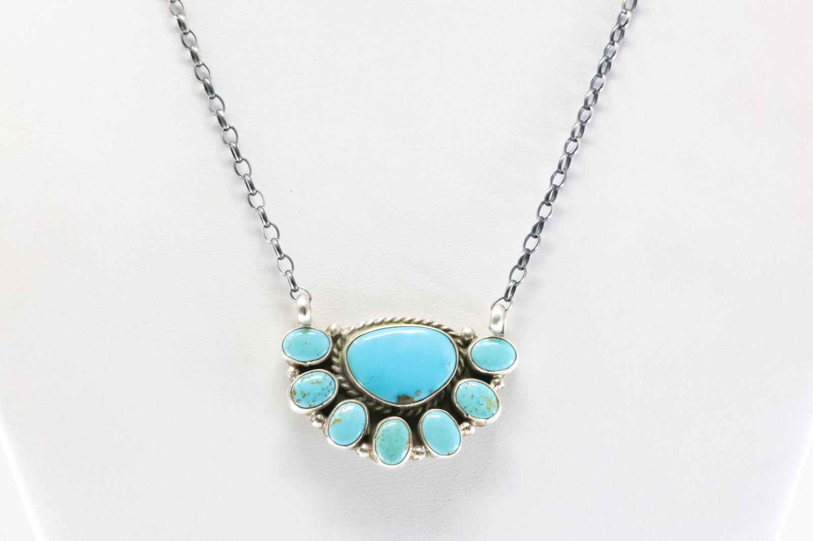 Native America Navajo Sterling Silver Kingman Turquoise Necklace By Gerildine James. (1 of 4)
