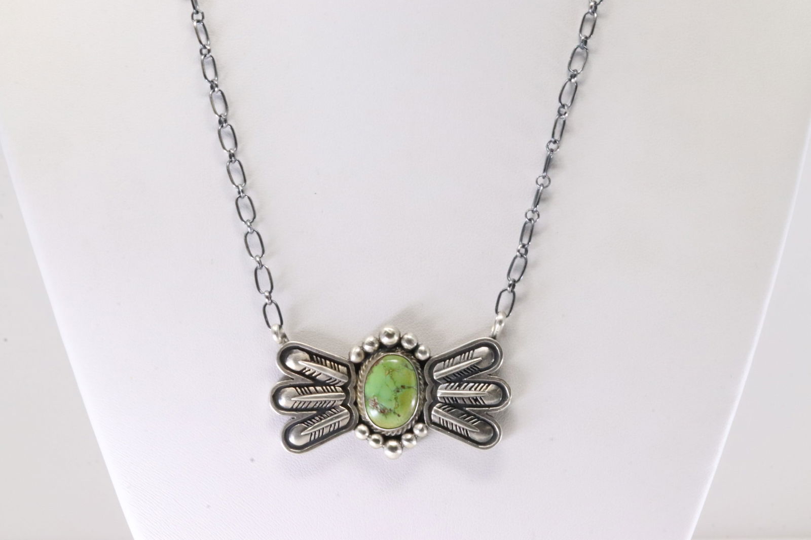 Native America Navajo Sterling Silver Turquoise Necklace By Samuel Yellowhair.: This is a Native America Navajo Sterling Silver Turquoise Necklace By Samuel Yellowhair. Necklace length: 18.00"