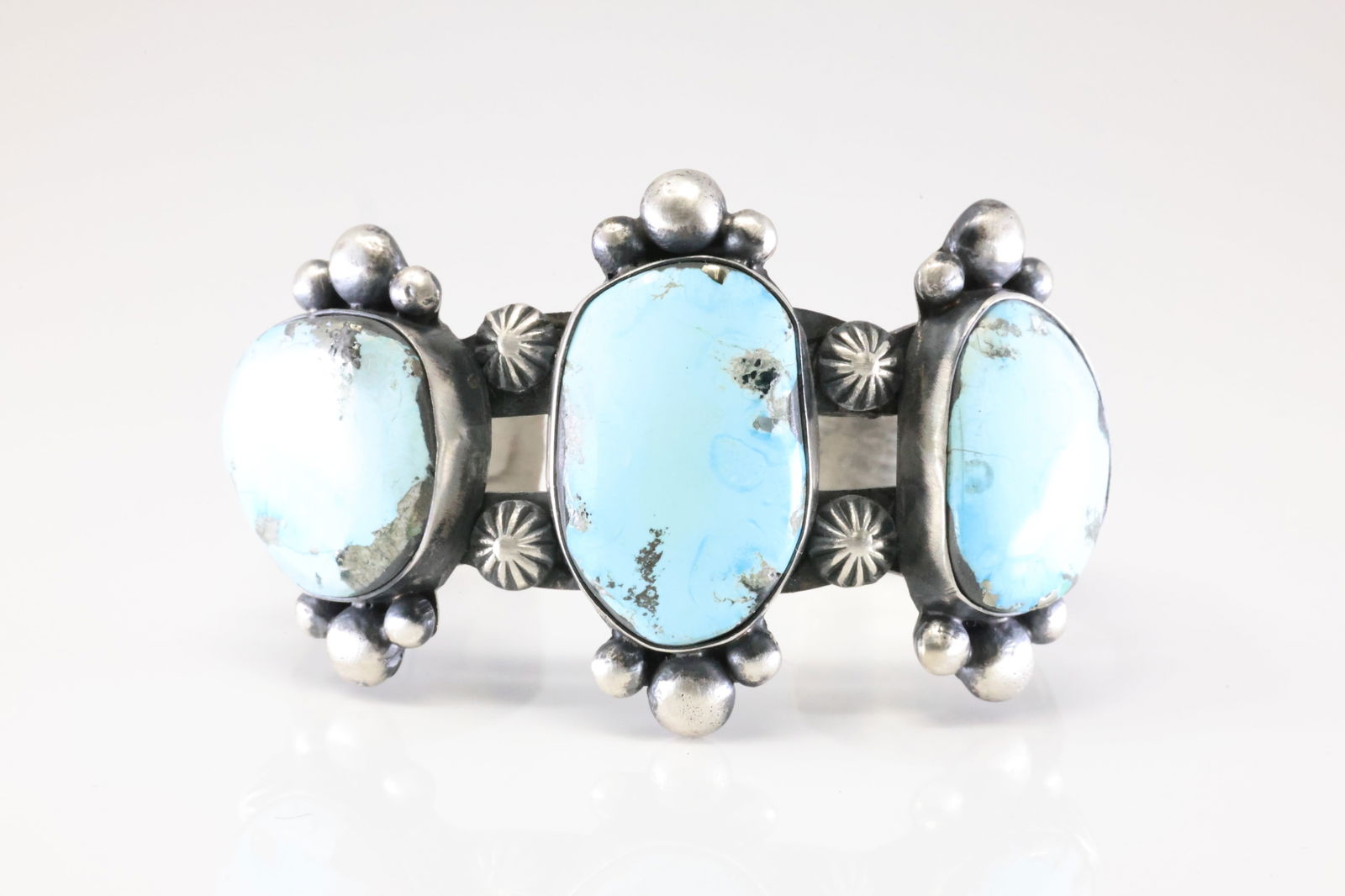 Native America Navajo Sterling Silver Turquoise Bracelet Stone Cuff By Chimney Butte. (1 of 4)