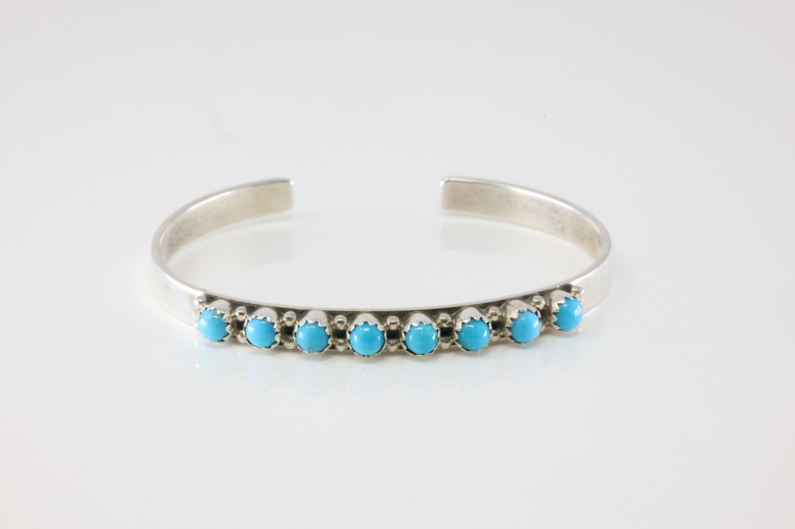 Native America Navajo Sterling Silver Turquoise Bracelet Cuff By GP.: This is a Native America Navajo Sterling Silver Turquoise Bracelet Cuff By GP. Stamp GP.