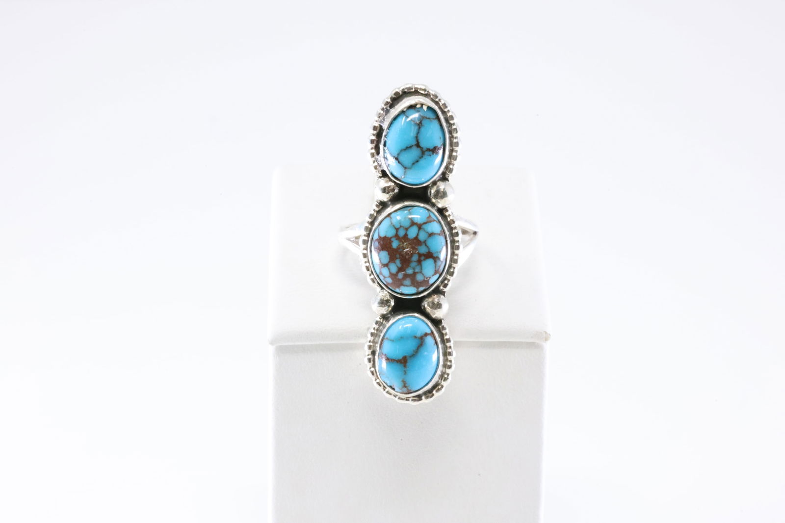 Native America Navajo Sterling Silver Turquoise Ring By S.: This is a Native America Navajo Sterling Silver Turquoise Ring By S. Stamp S. Ring Size: 7.50.