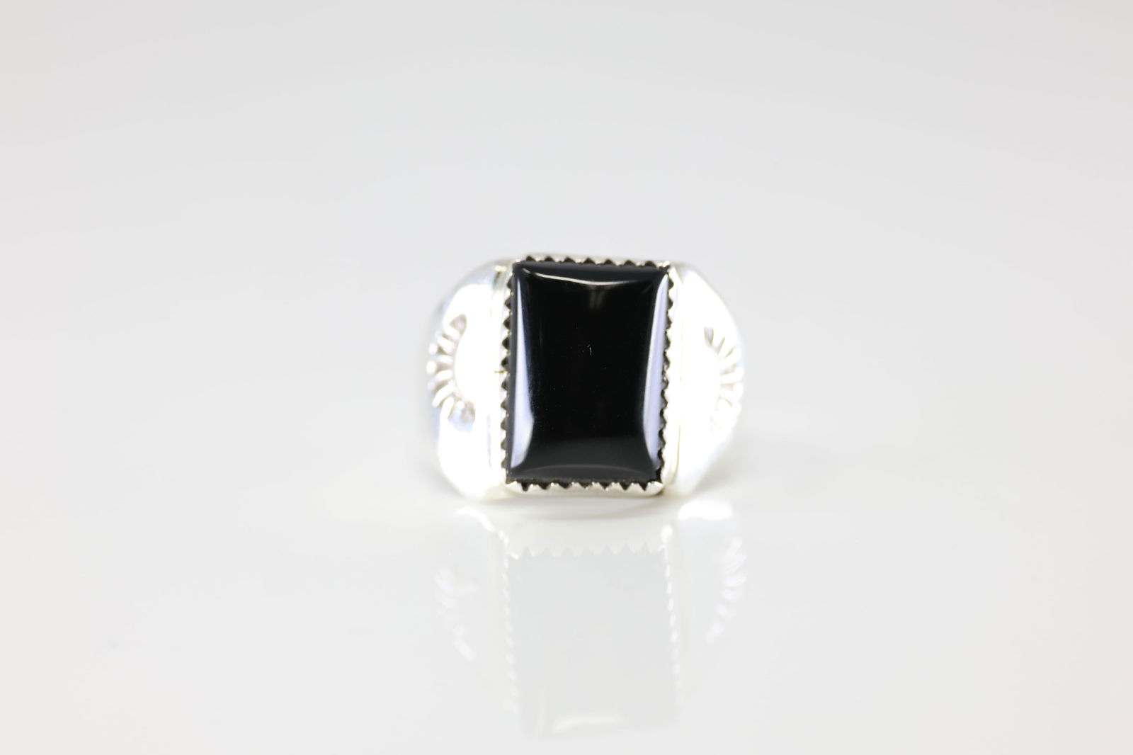 America Sterling Silver Black Onyx Ring. (1 of 4)