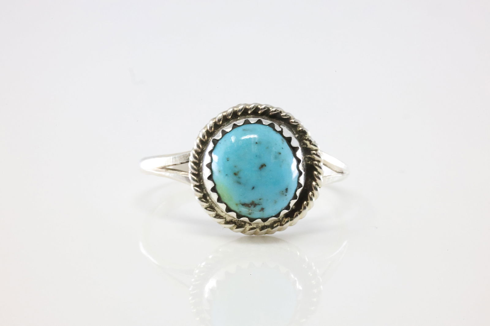 America Sterling Silver Turquoise Ring. (1 of 3)