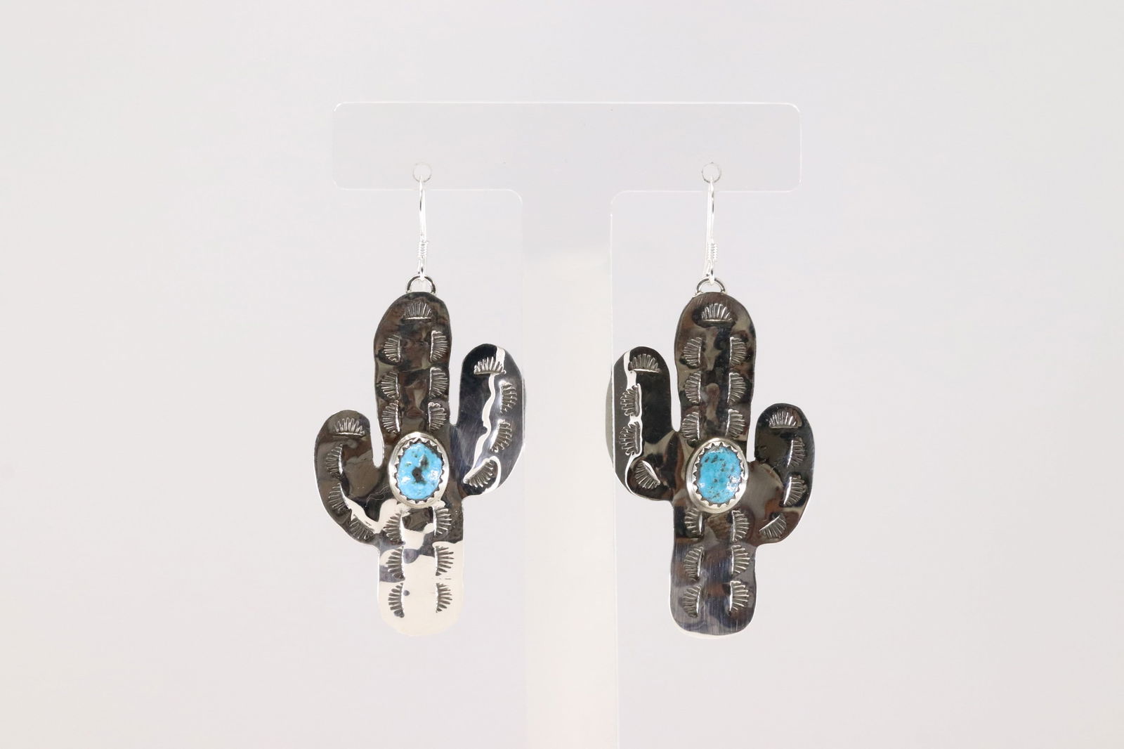 Native America Navajo Sterling Silver Turquoise Cactus Dangling Earring's By Aaron Davis.: This is a Native America Navajo Sterling Silver Turquoise Cactus Dangling Earring's By Aaron Davis. Stamp AD.