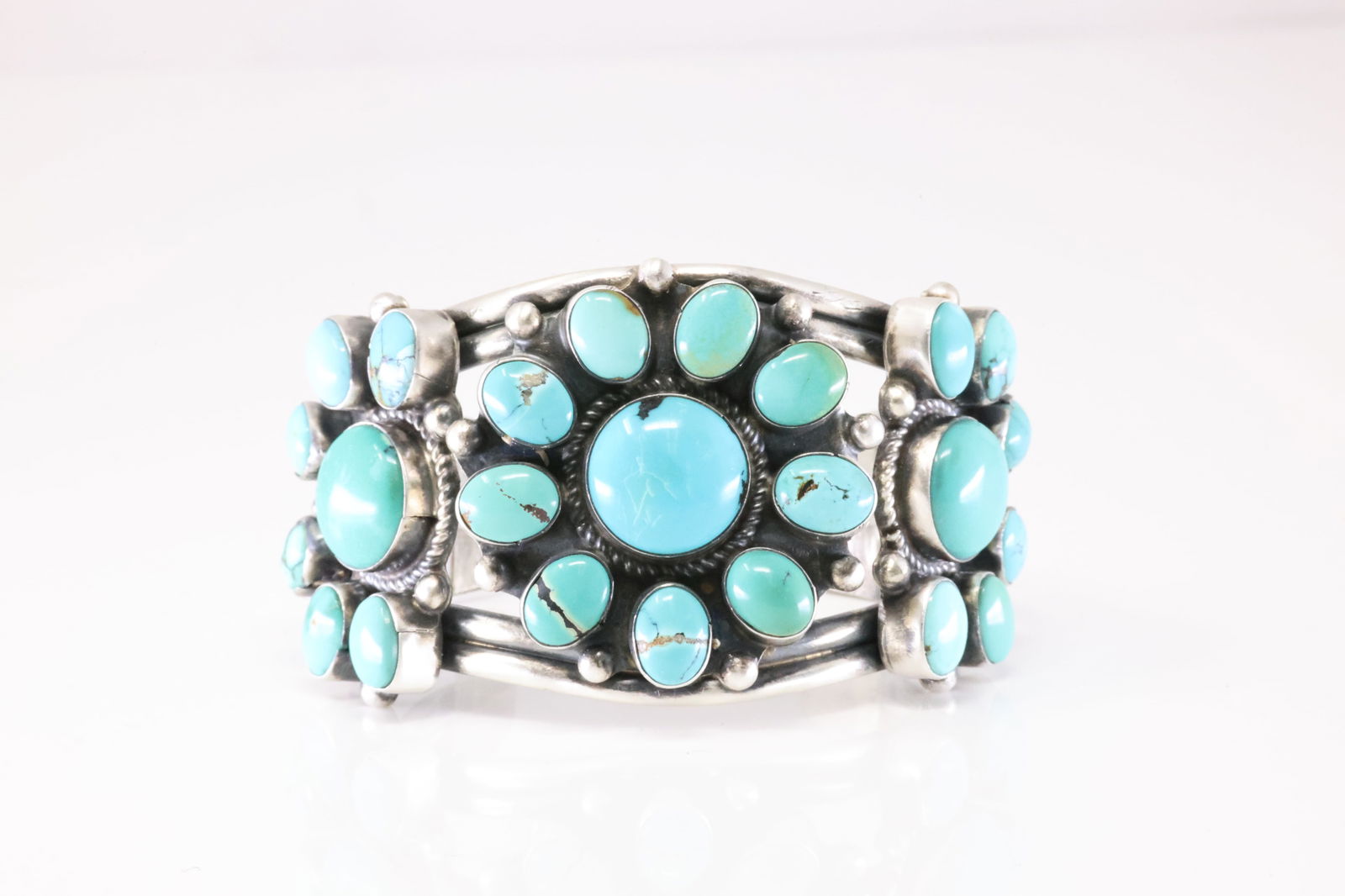 Native America Navajo Sterling Silver Turquoise Floral Bracelet Cuff By WD. (1 of 4)