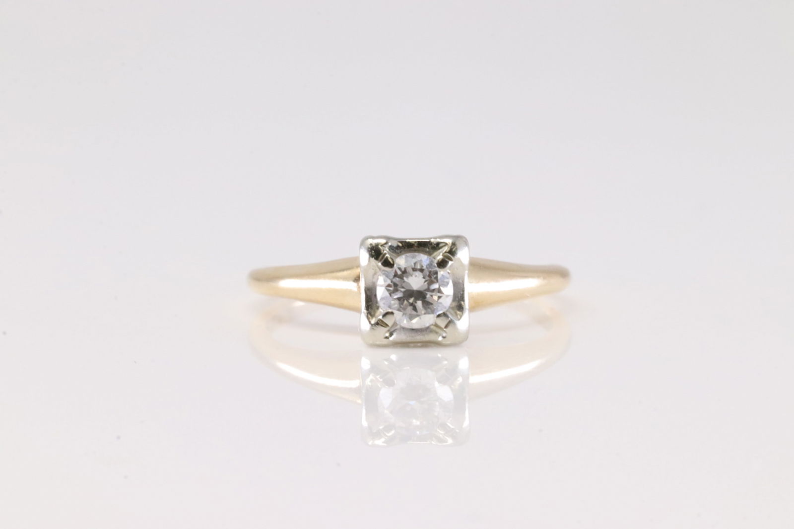 Diamond Ring 14Kt. (1 of 4)