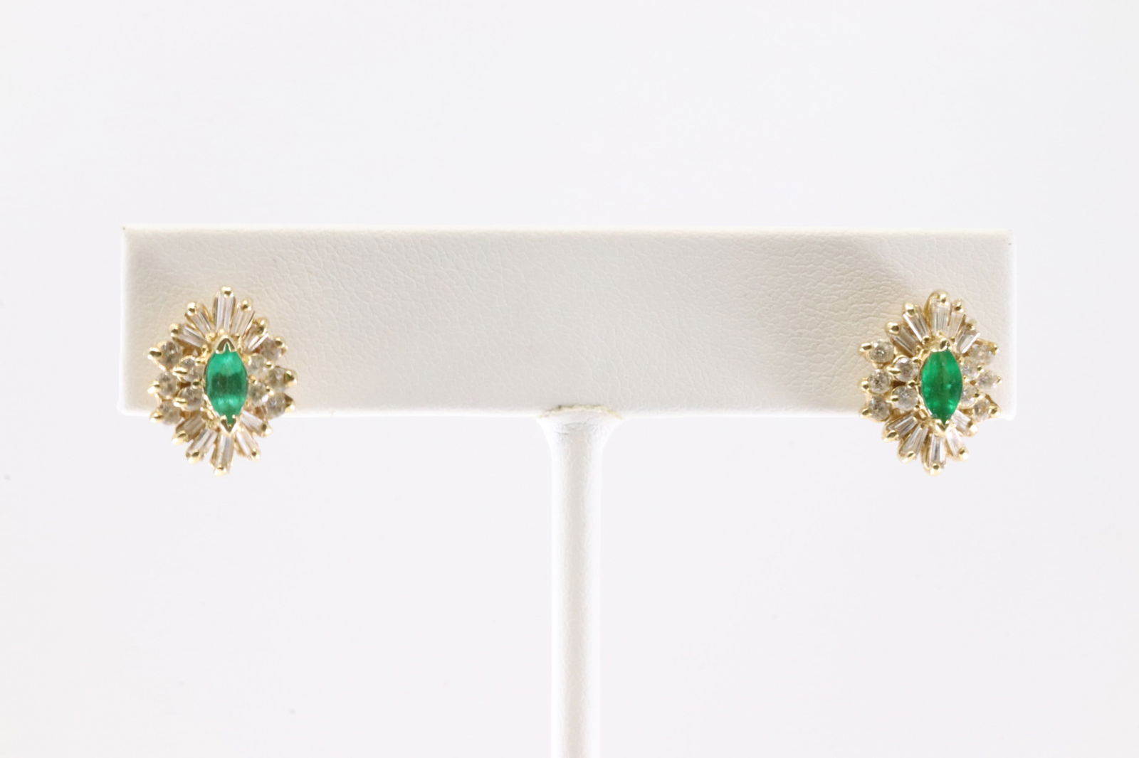 Emerald & Diamond Stud Earring 14Kt. - 3