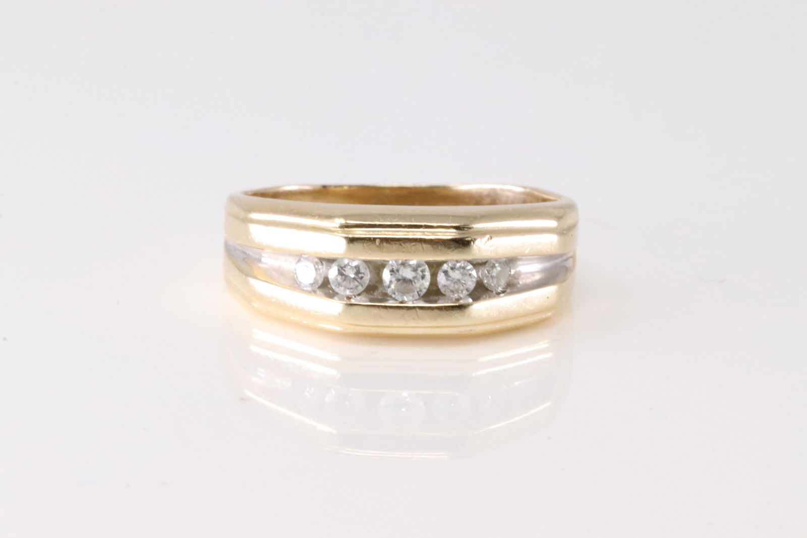 Diamond Ring 14Kt. (1 of 4)
