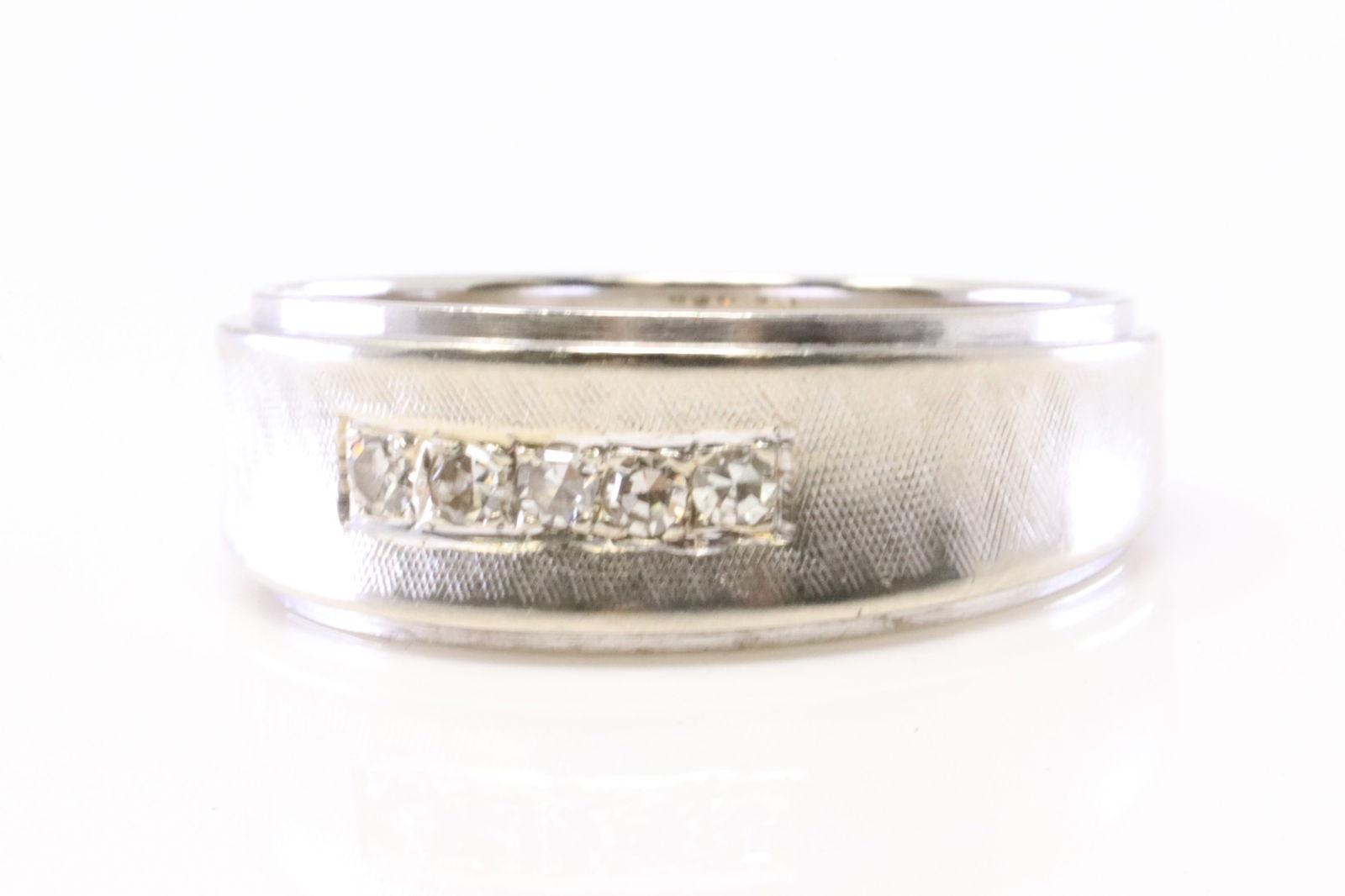 Diamond Ring 14Kt. - 2