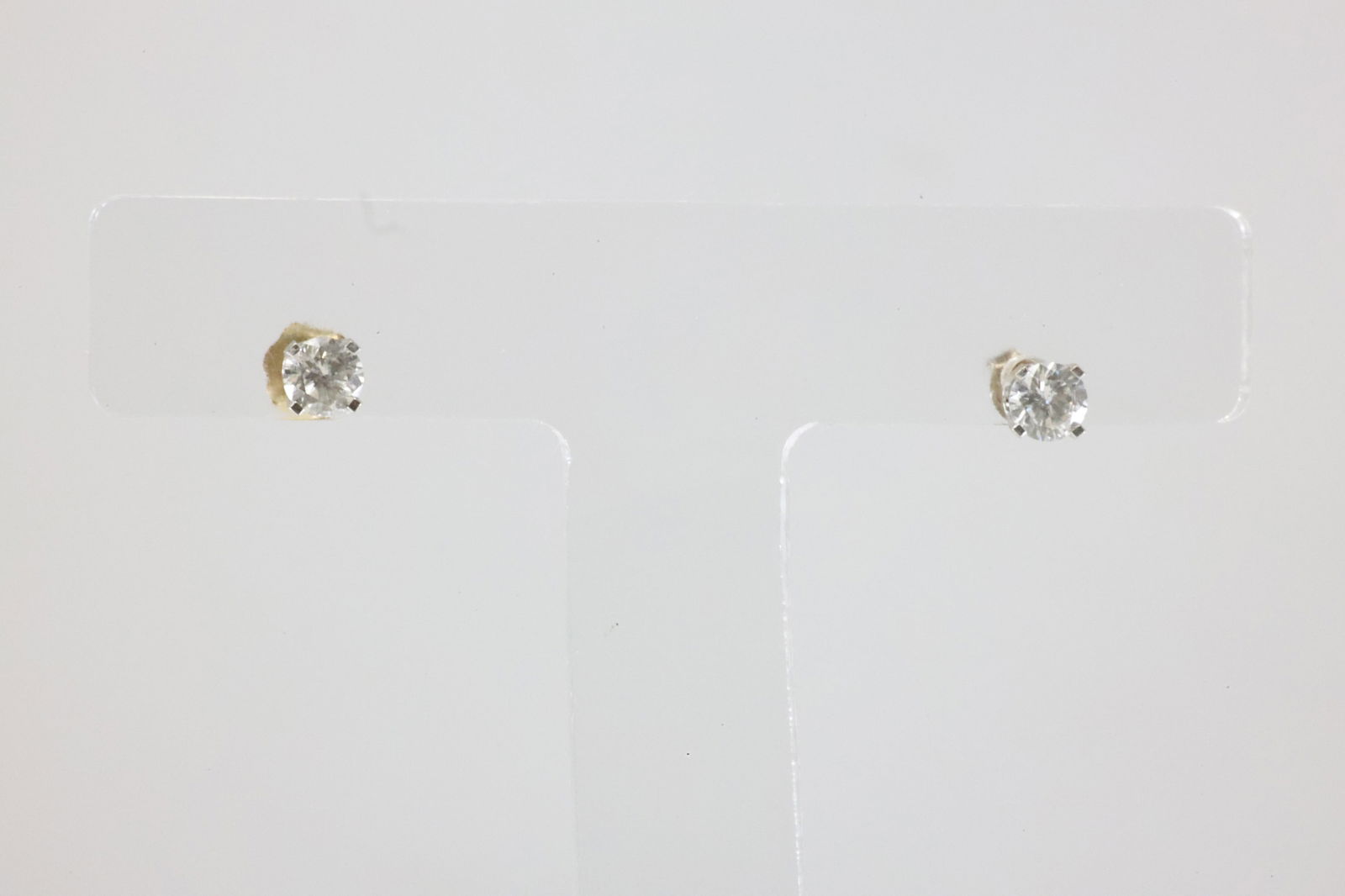 Diamond Stud Earring 10KT. - 2