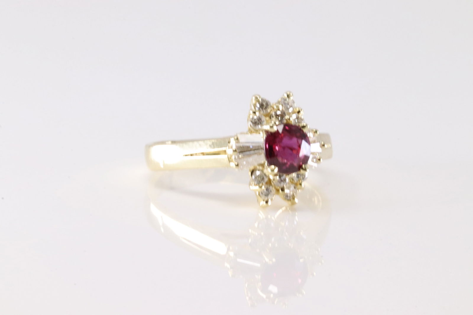 Ruby & Diamond Ring 14Kt. - 3