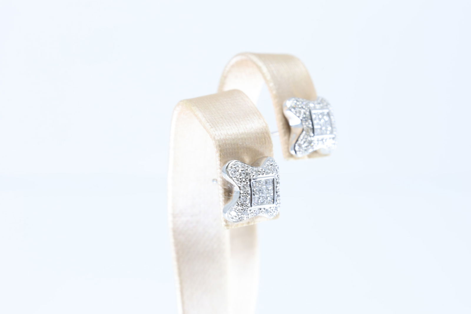 Diamond Stud Earring 14Kt. - 4