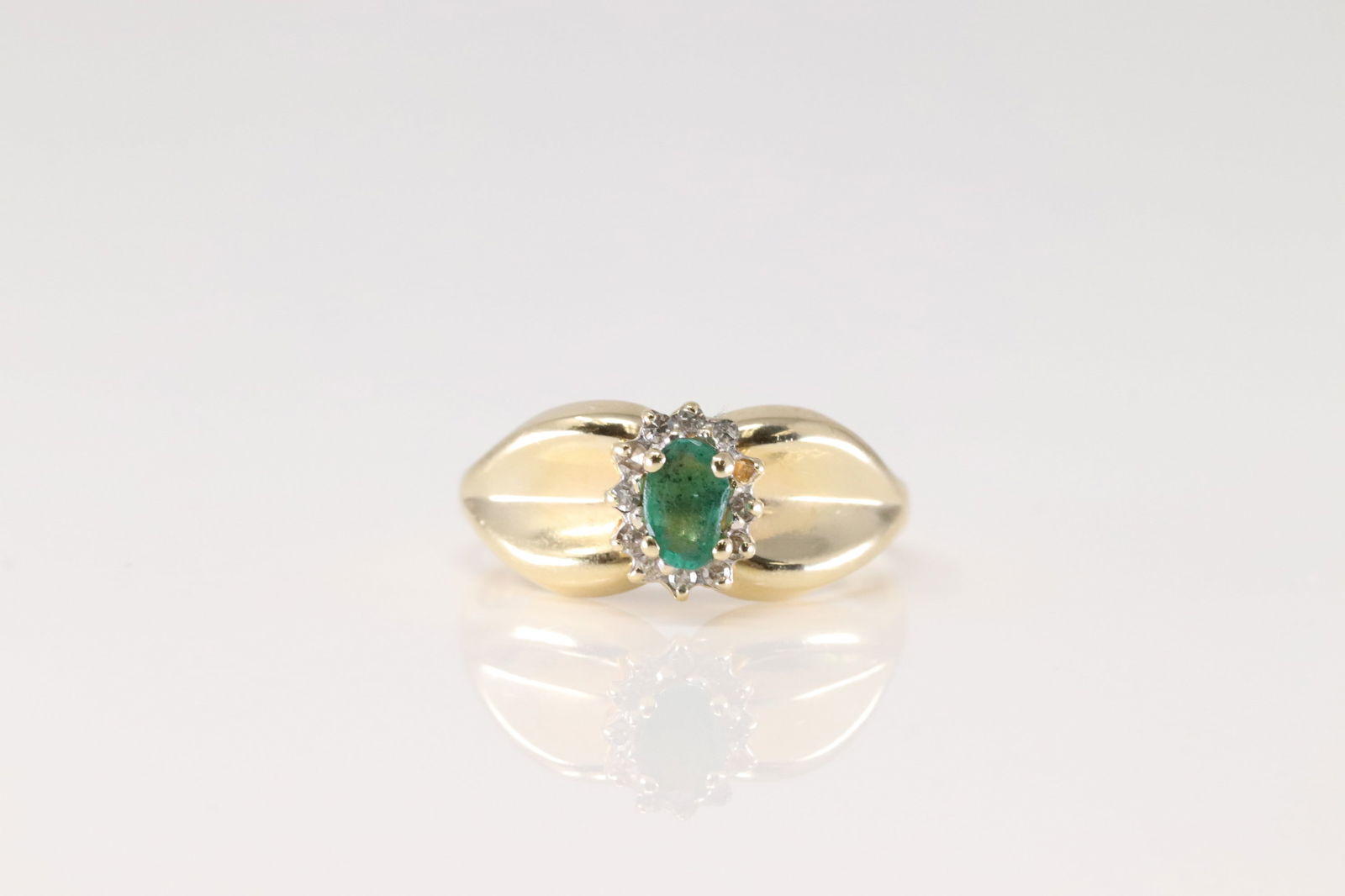 Emerald & Diamond Ring 14Kt. (1 of 4)