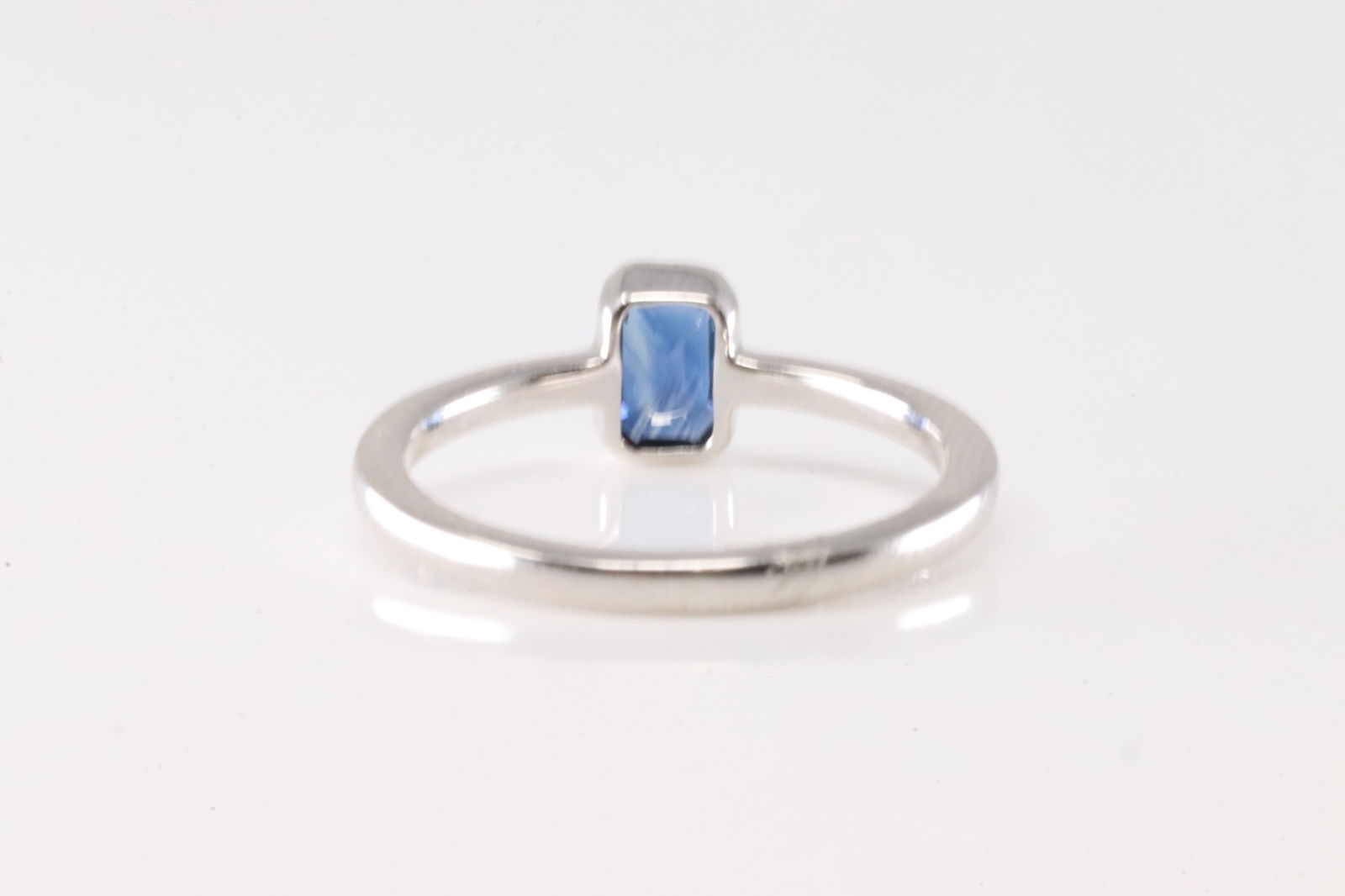Sapphire Ring 14Kt. - 4