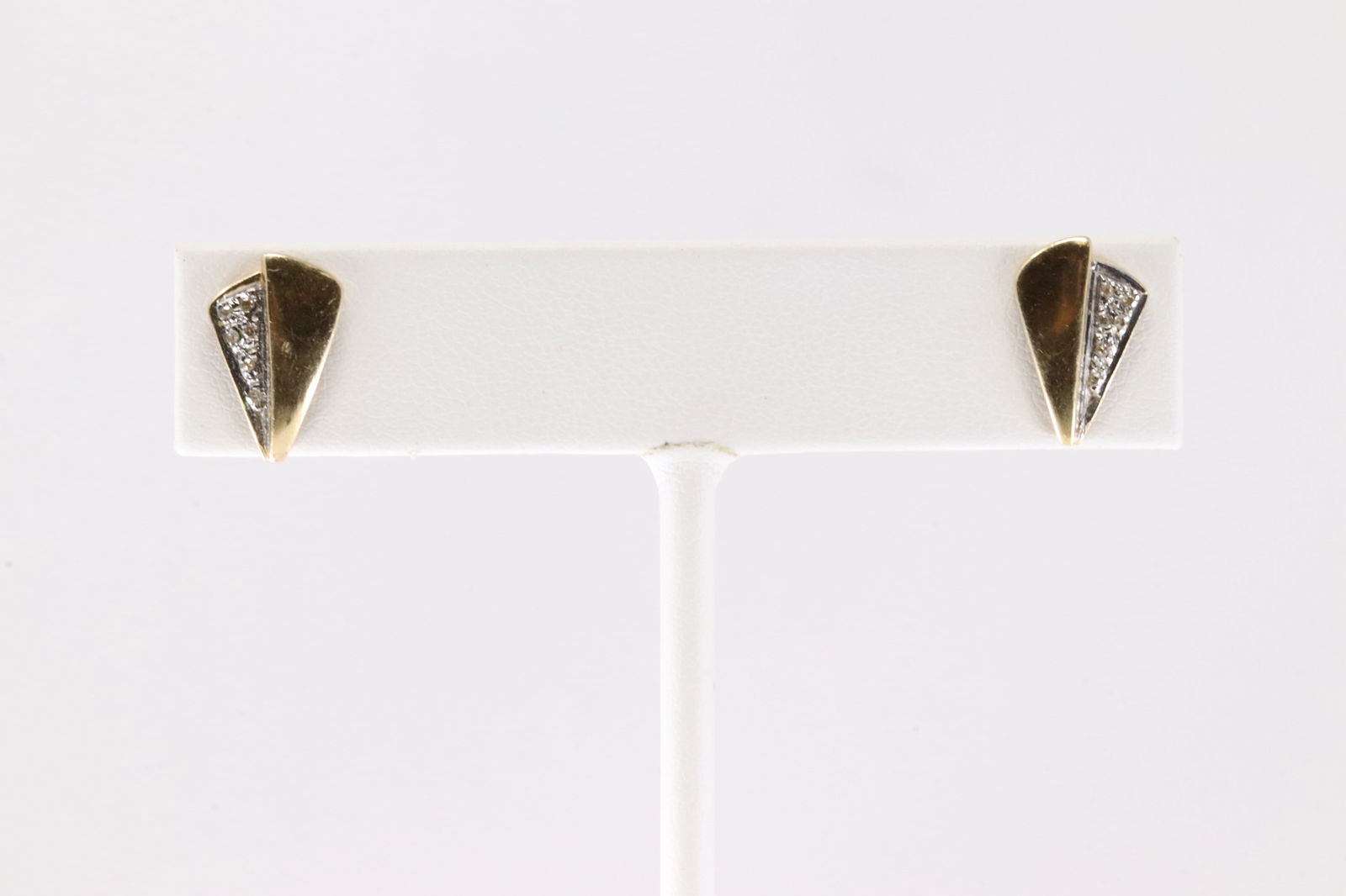Diamond Stud Earring 14Kt. (1 of 3)