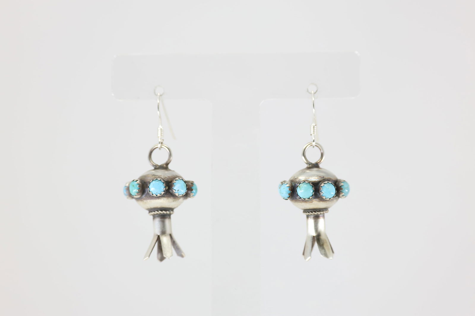 Native America Navajo Sterling Silver Turquoise Dangling Earring's By Monica Smith.: This is a Native America Navajo Sterling Silver Turquoise Dangling Earring's By Monica Smith. Stamp MS.
