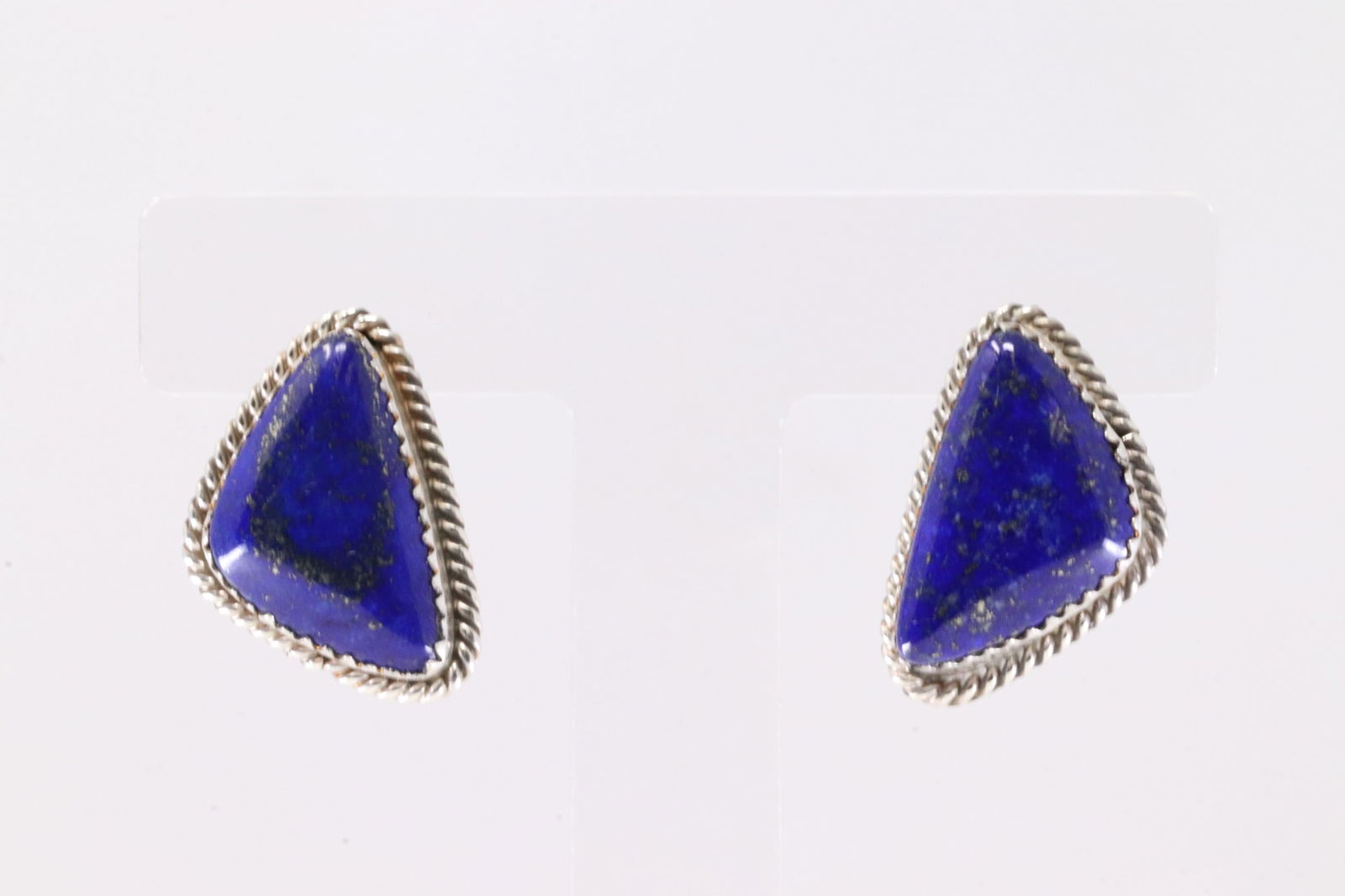 Native America Navajo Sterling Silver Lapis Stone Post Earring's By Theresa Smith.: This is a Native America Navajo Sterling Silver Lapis Stone Post Earring's By Theresa Smith. Stamp T.