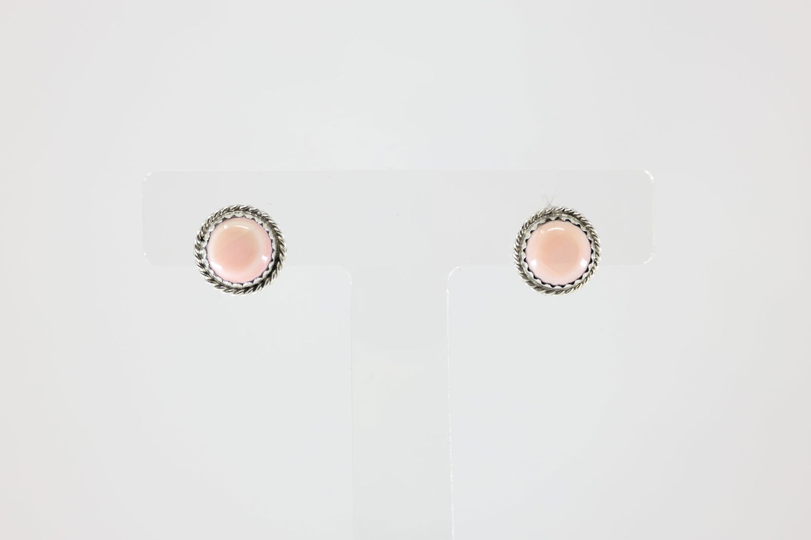 America Sterling Silver Pink Conch Post Earring's. (1 of 3)