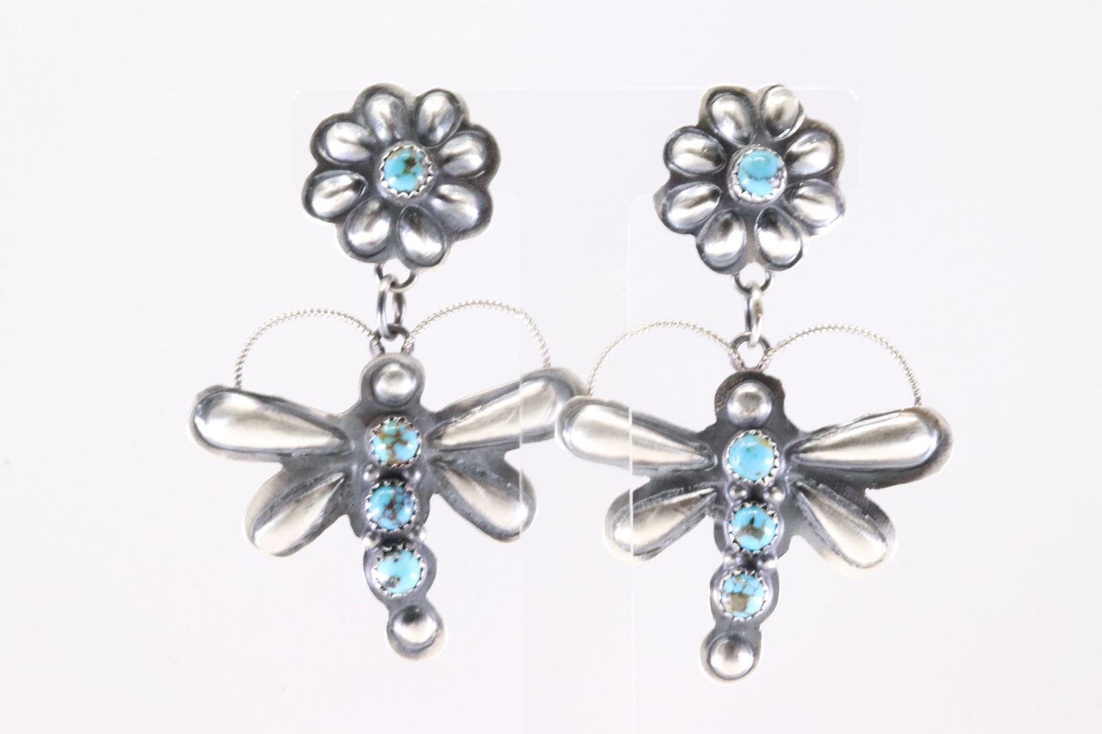 Native America Navajo Sterling Silver Kingman Turquoise Dragonfly Post Dangling Earring's By G.T.Y.: This is a Native America Navajo Sterling Silver Kingman Turquoise Dragonfly Post Dangling Earring's By G.T.Y. Stamp G.T.Y.
