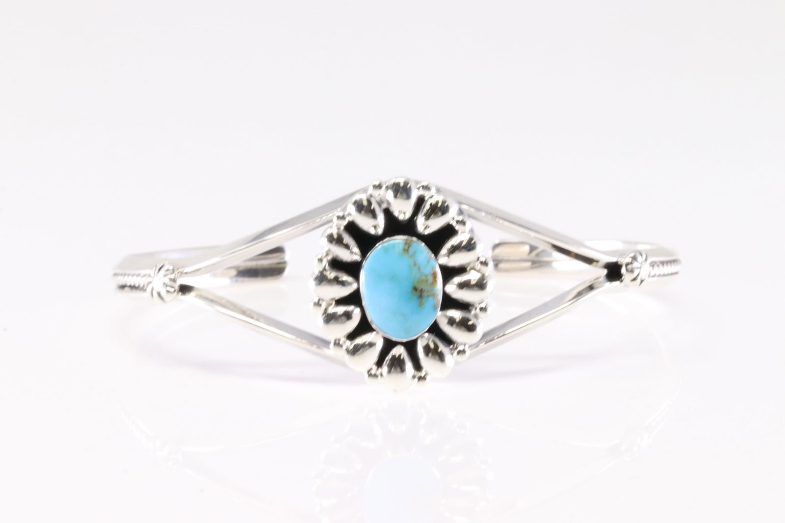 Native America Navajo Sterling Silver Turquoise Bracelet Cuff By Charlene Yazzie.: This is a Native America Navajo Sterling Silver Turquoise Bracelet Cuff By Charlene Yazzie. Stamp From R.B Company.