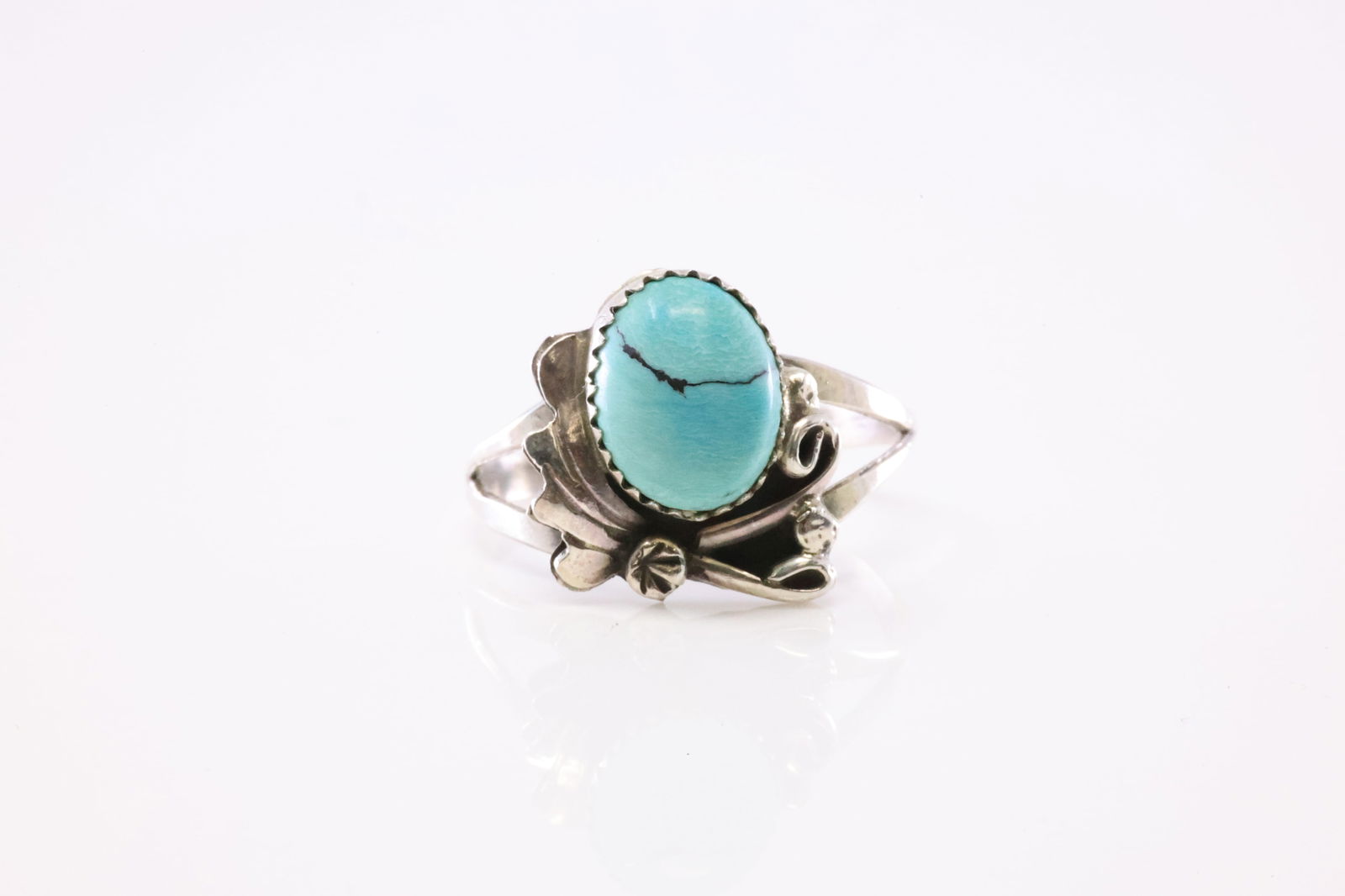 America Sterling Silver Turquoise Ring. (1 of 4)
