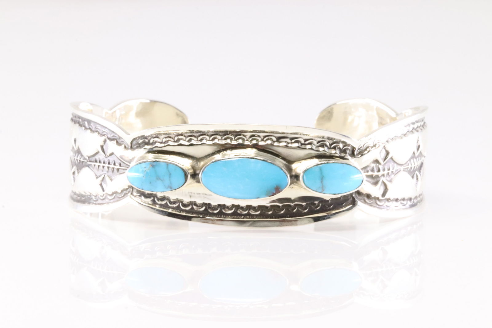 Native America Navajo Sterling Silver Turquoise Bracelet Cuff By Roland Dixson. (1 of 4)