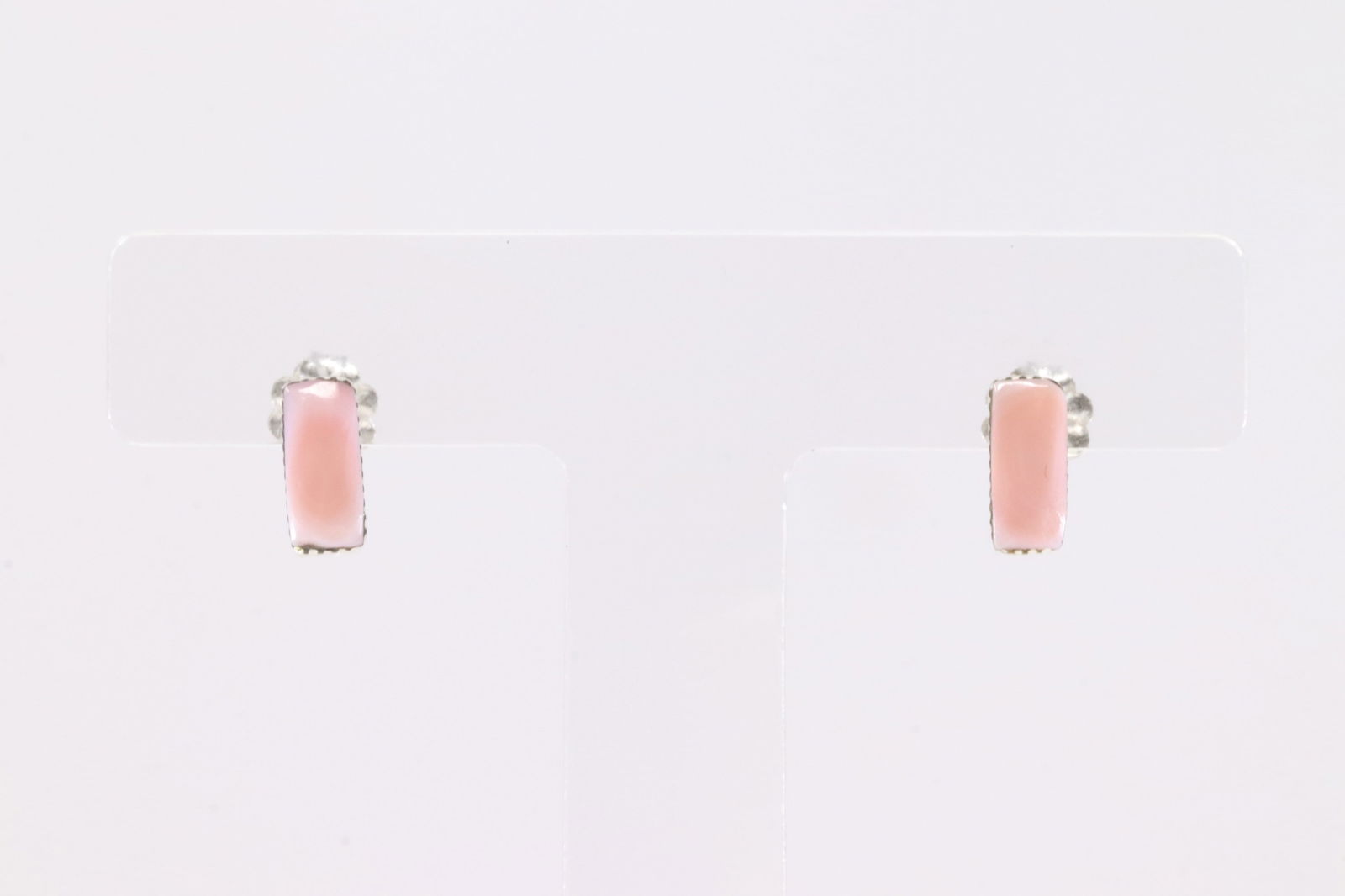 America Sterling Silver Pink Conch Post Earring's. (1 of 3)