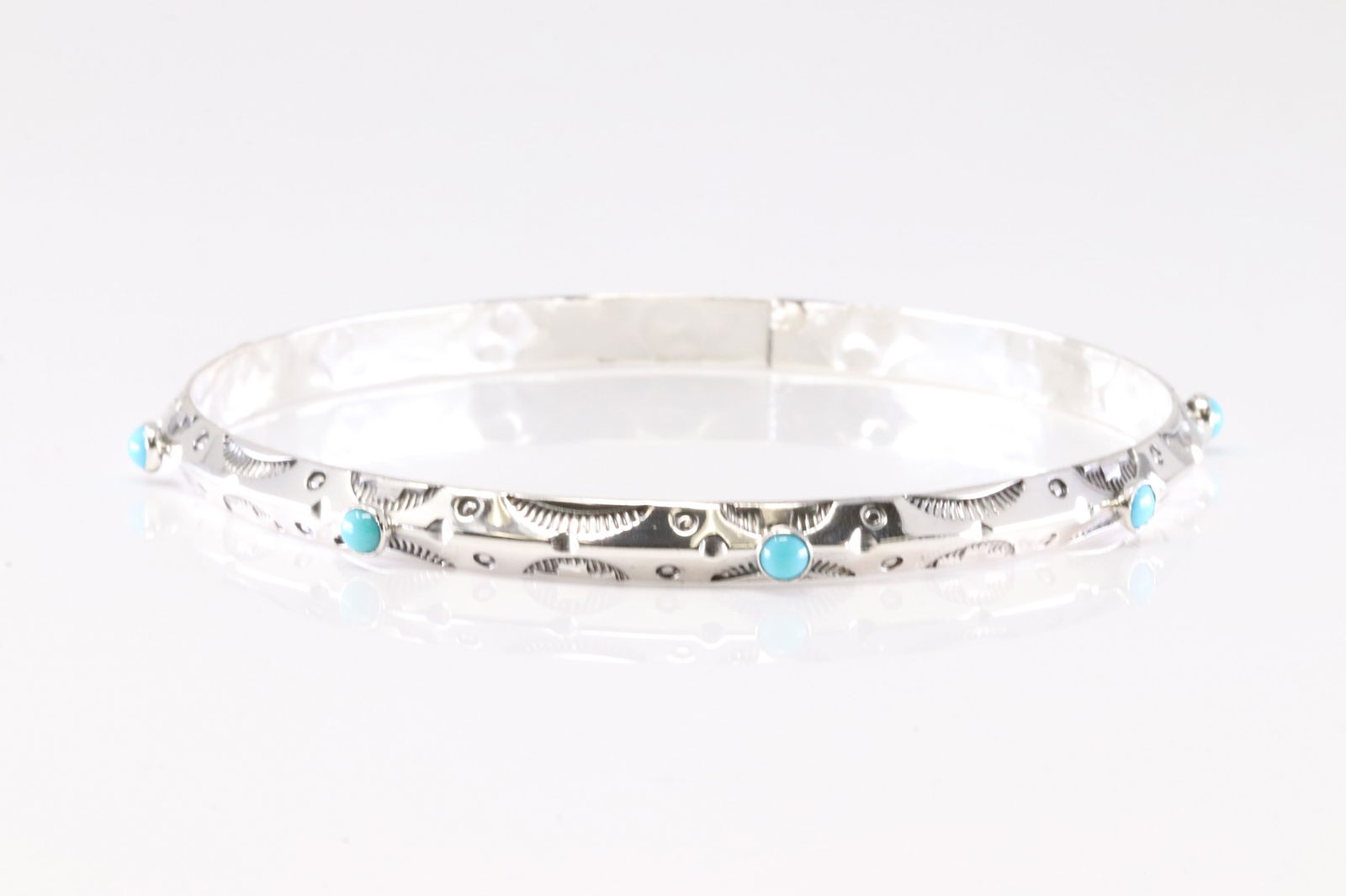 Native America Navajo Sterling Silver Turquoise Bangle Bracelet By E.Bahe. (1 of 3)