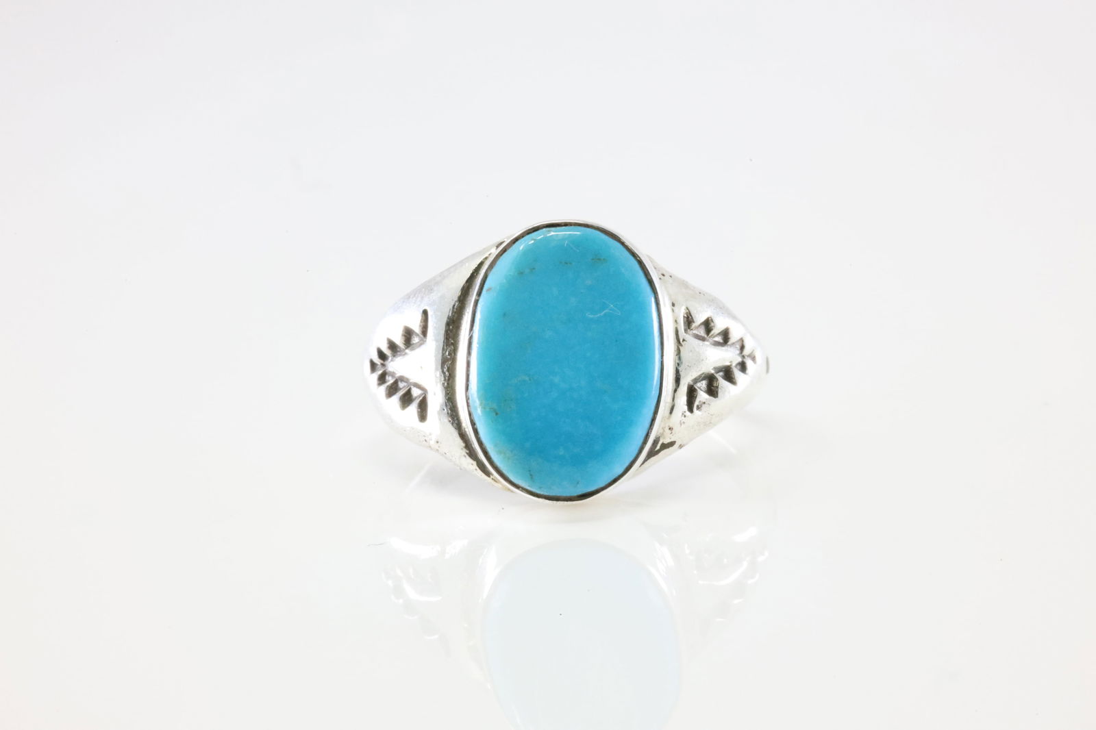 Native America Navajo Sterling Silver Turquoise Ring By ML. (1 of 4)