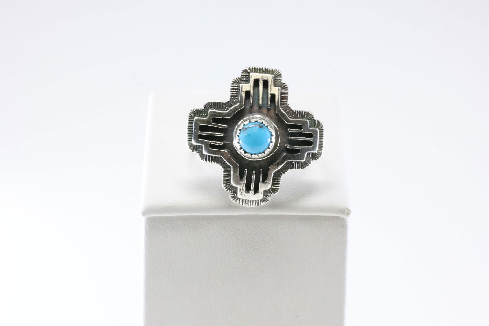 Native America Navajo Sterling Silver Turquoise Ring By Letricia Largo. From R.B Company.: This is a Native America Navajo Sterling Silver Turquoise Ring By Letricia Largo. From R.B Company. Stamp By R.B Company. Ring Size: 9.50.