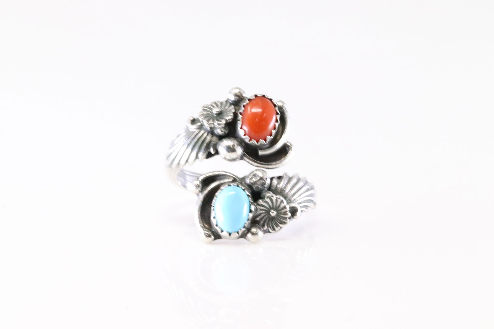 America Sterling Silver Coral & Turquoise Ring.: This is a America Sterling Silver Coral & Turquoise Ring. Ring Size: 8.00.