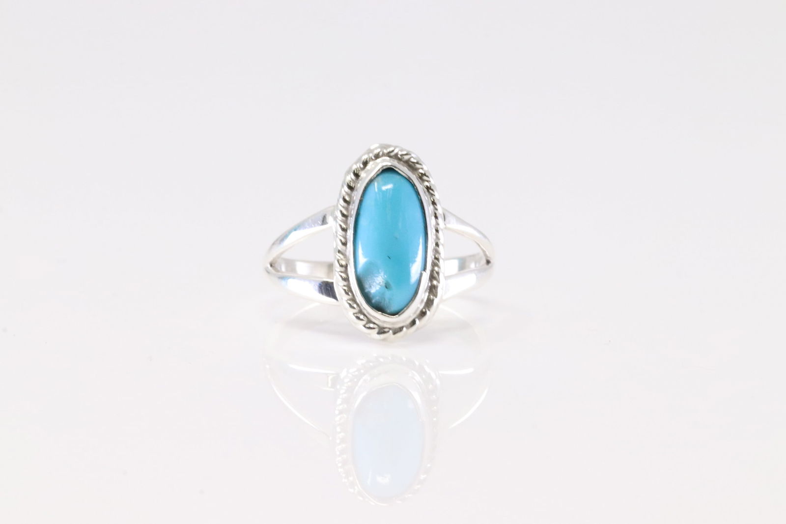 America Sterling Silver Turquoise Ring. (1 of 3)