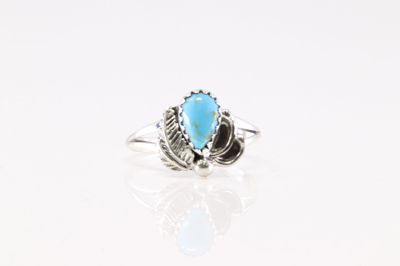 America Sterling Silver Turquoise Ring. (1 of 3)