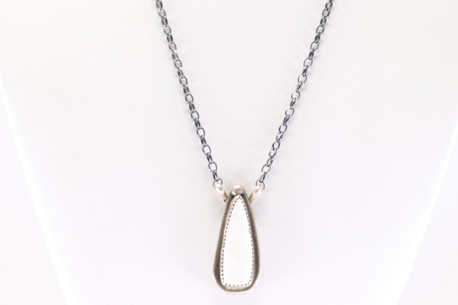 Native America Navajo Sterling Silver White Stone Necklace By V.H. (1 of 4)