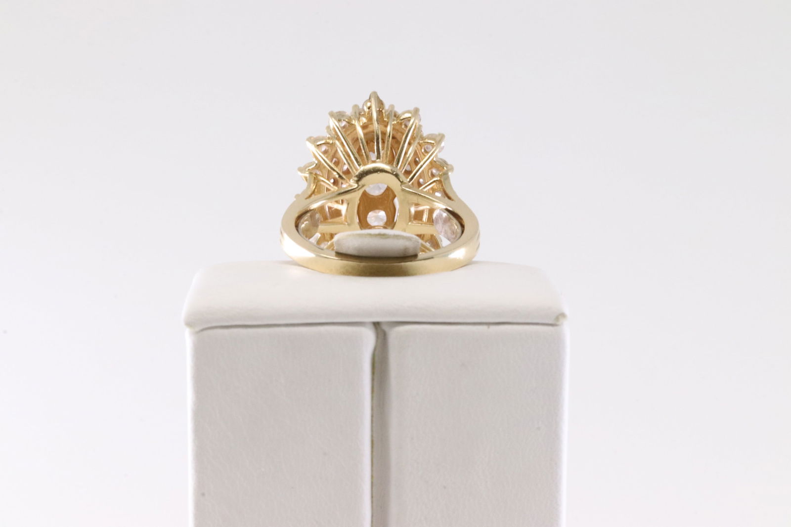 Diamond Ring 14Kt. - 4