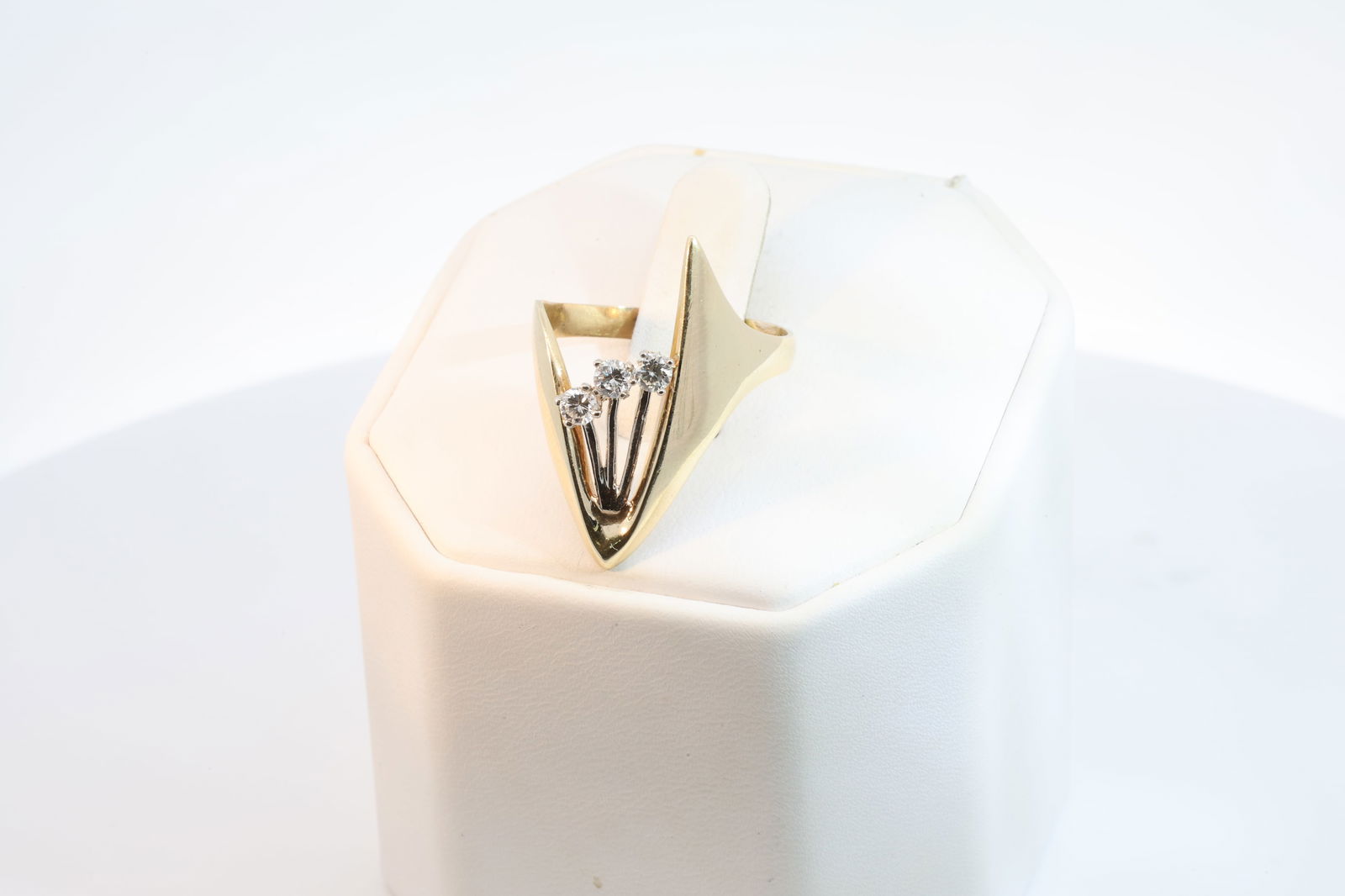 Diamond Ring 14Kt. - 3