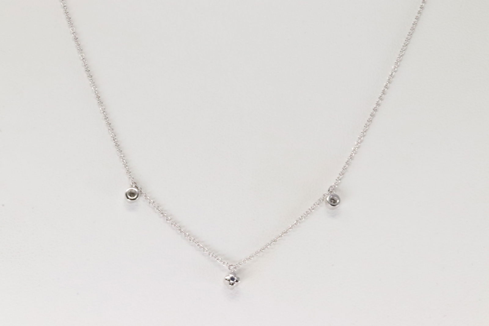 Sapphire & Diamond Necklace 14Kt.: 14Kt White Gold Sapphire & Diamond Necklace. This Necklace has Blue Sapphire with 2 round Diamonds. Necklace length: 18.00" Total weight: 2.10 Grams.