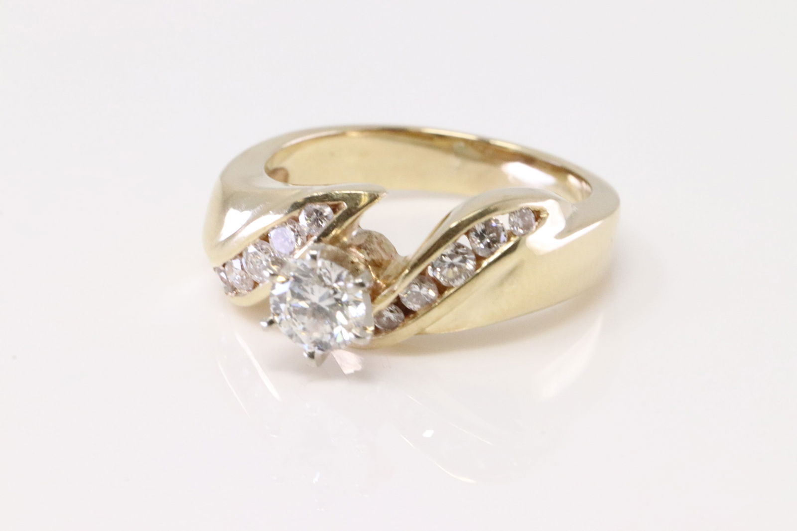 Diamond Ring 14Kt. - 2