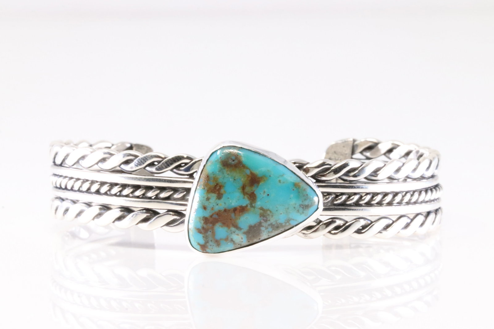 Native America Navajo Sterling Silver Turquoise Bracelet Cuff By Roy Tom.: This is a Native America Navajo Sterling Silver Turquoise Bracelet Cuff By Roy Tom. Stamp R.Tom.