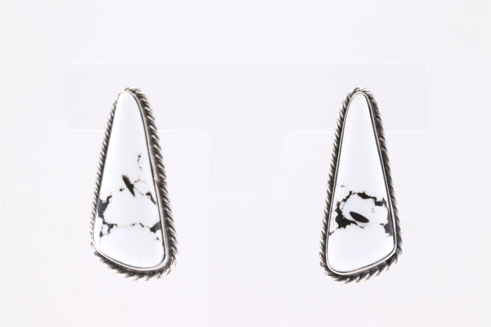 Native America Navajo Sterling Silver White Stone Post Earring's By Chassity Belone.: This is a Native America Navajo Sterling Silver White Stone Post Earring's By Chassity Belone.