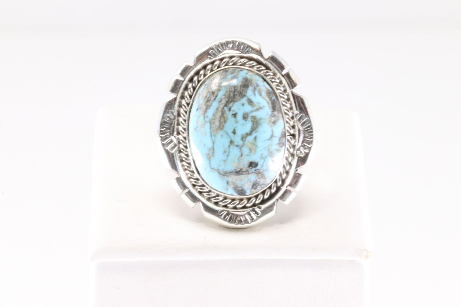 Native America Navajo Sterling Silver Turquoise Ring By Samuel Yellowhair.: This is a Native America Navajo Sterling Silver Turquoise Ring By Samuel Yellowhair. Stamp SY. Ring Size: 8.00.