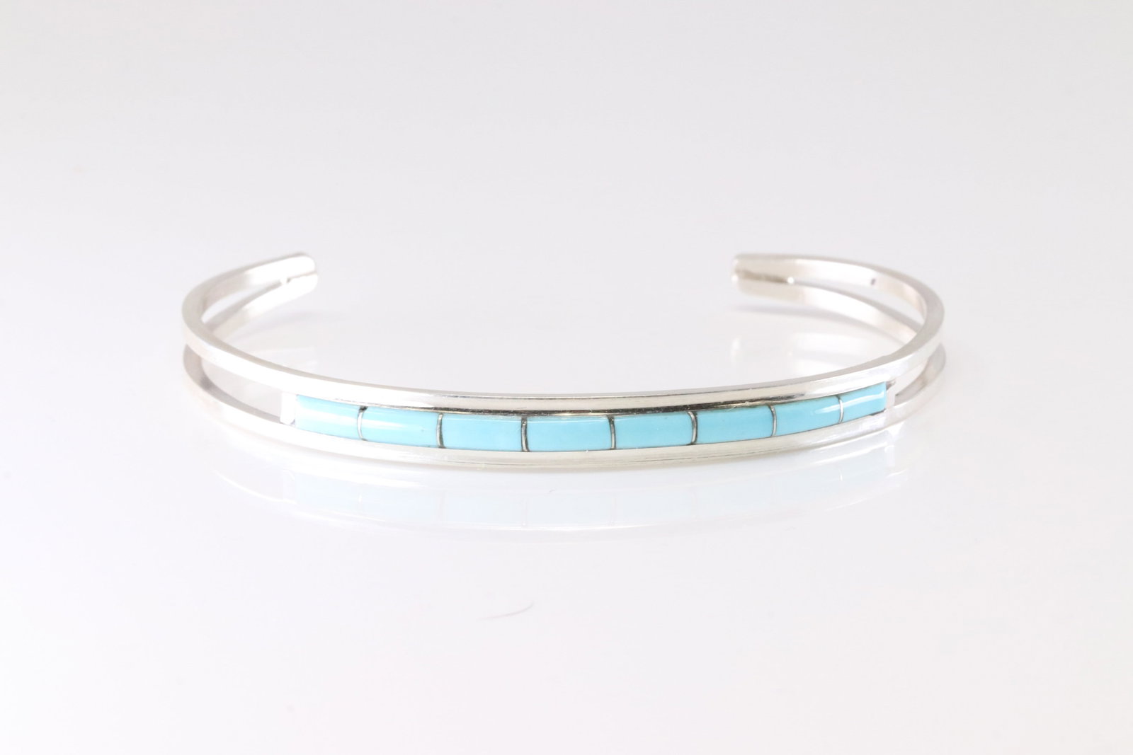 Native America Navajo Sterling Silver Turquoise Inlay Bracelet Cuff By ALW.: This is a Native America Navajo Sterling Silver Turquoise Inlay Bracelet Cuff By ALW. Stamp ALW.