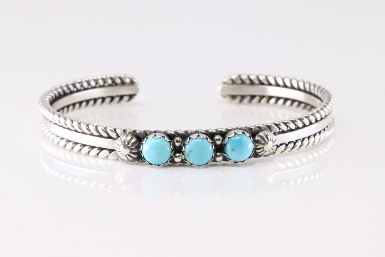 Native America Navajo Sterling Silver Turquoise Bracelet Cuff By R King. (1 of 4)