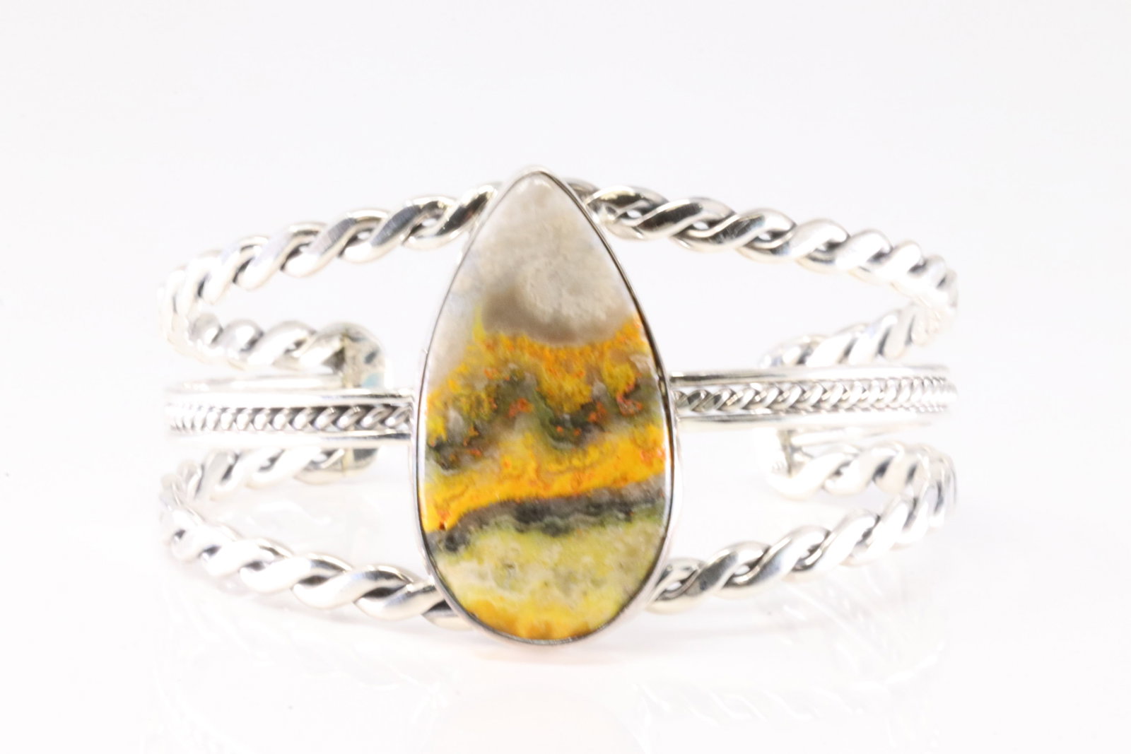 America Sterling Silver Bumblebee Stone Bracelet Cuff. (1 of 4)