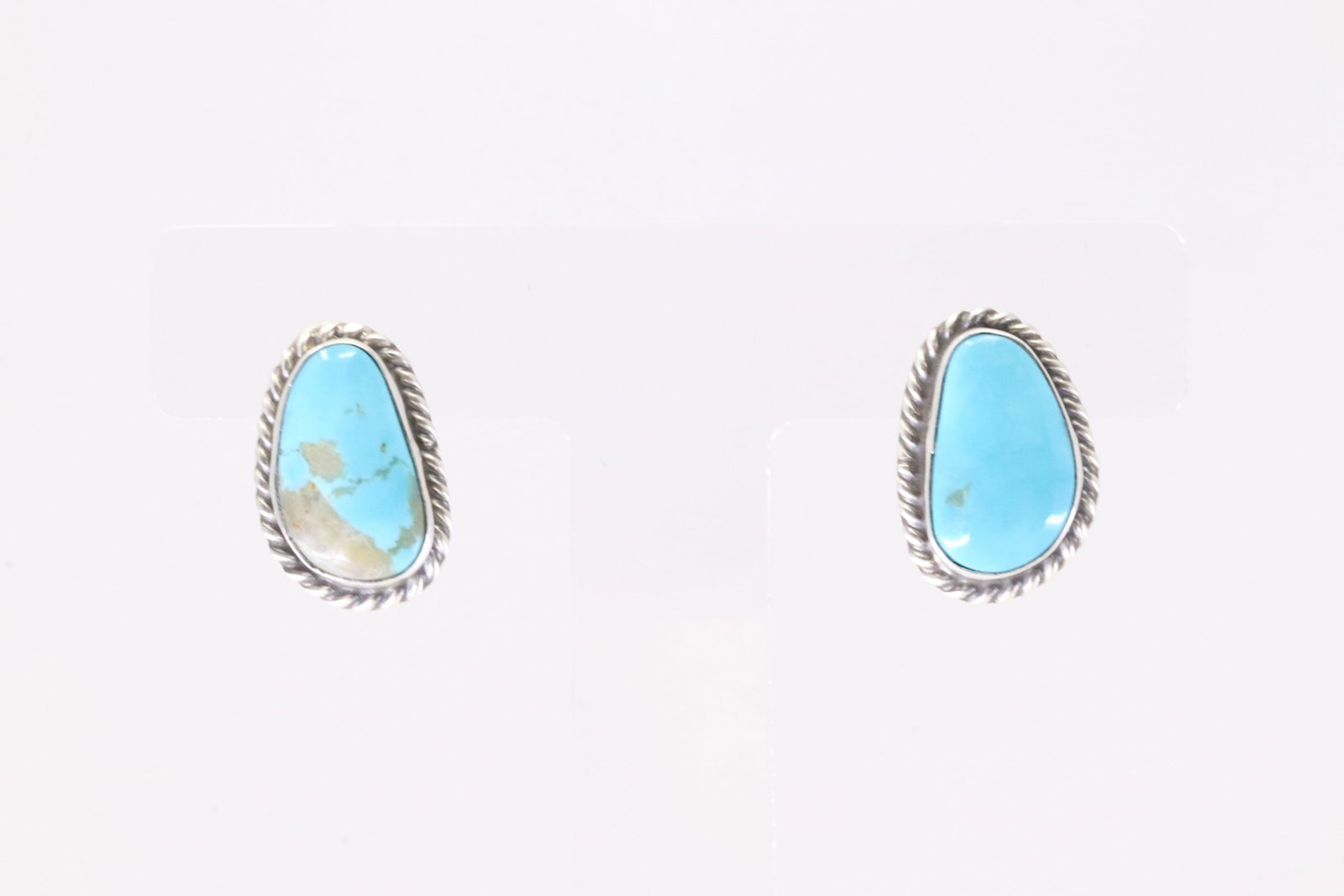 Native America Navajo Sterling Silver Kingman Turquoise Post Earring's By Chassity Belone.: This is a Native America Navajo Sterling Silver Kingman Turquoise Post Earring's By Chassity Belone. Stamp C.Belone.