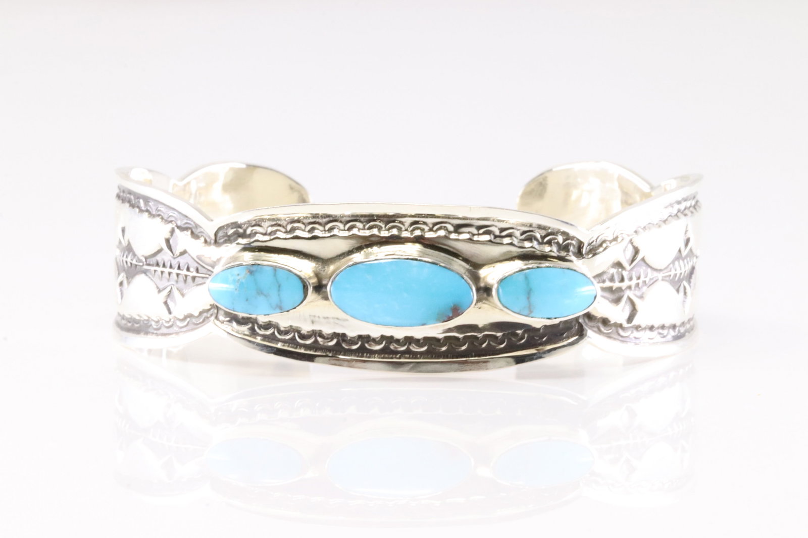 Native America Navajo Sterling Silver Turquoise Bracelet Cuff By Roland Dixson. (1 of 4)