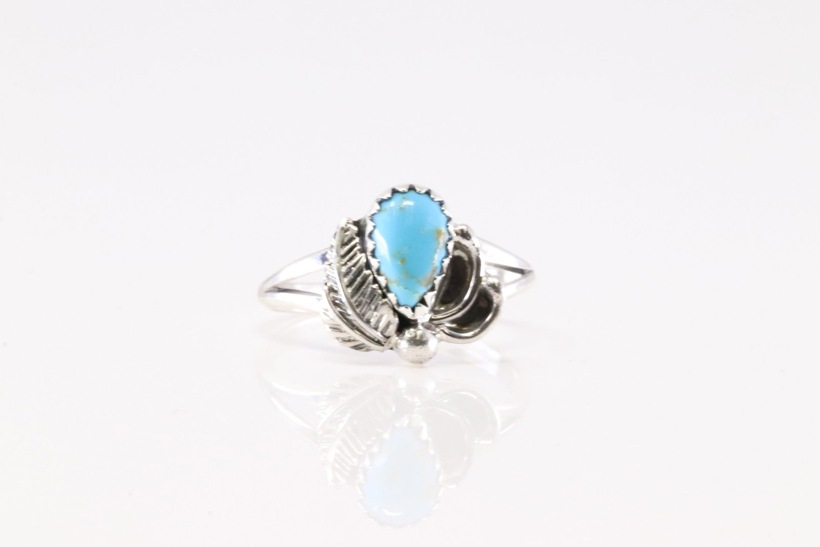 America Sterling Silver Turquoise Ring. (1 of 3)